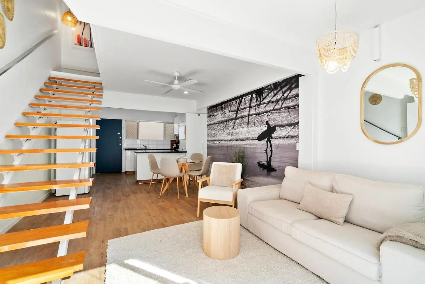 The Surfers' Loft - A Calm Coastal Pad By The Beach Gold Coast 0*,