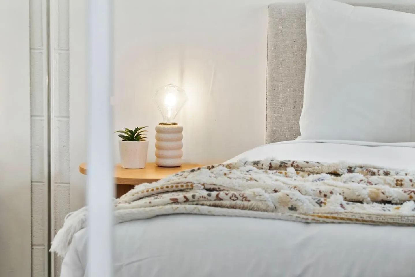 Apartment The Surfers' Loft - A Calm Coastal Pad By The Beach Gold Coast